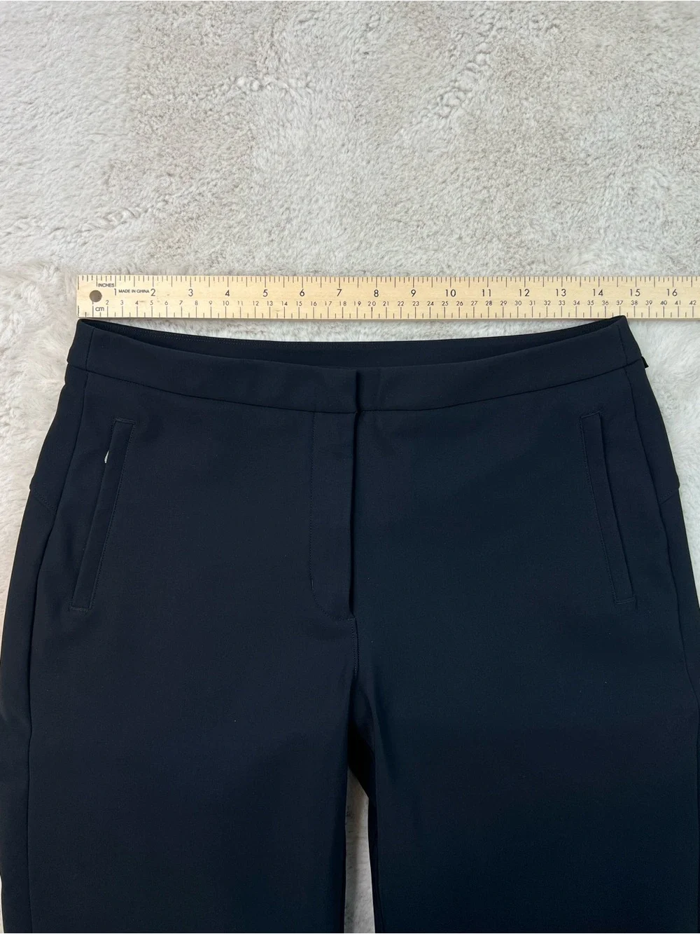 Lululemon On The Move Pant Black Size 8 Travel Friendly Zip Pockets Stretch EUC - Picture 13 of 15